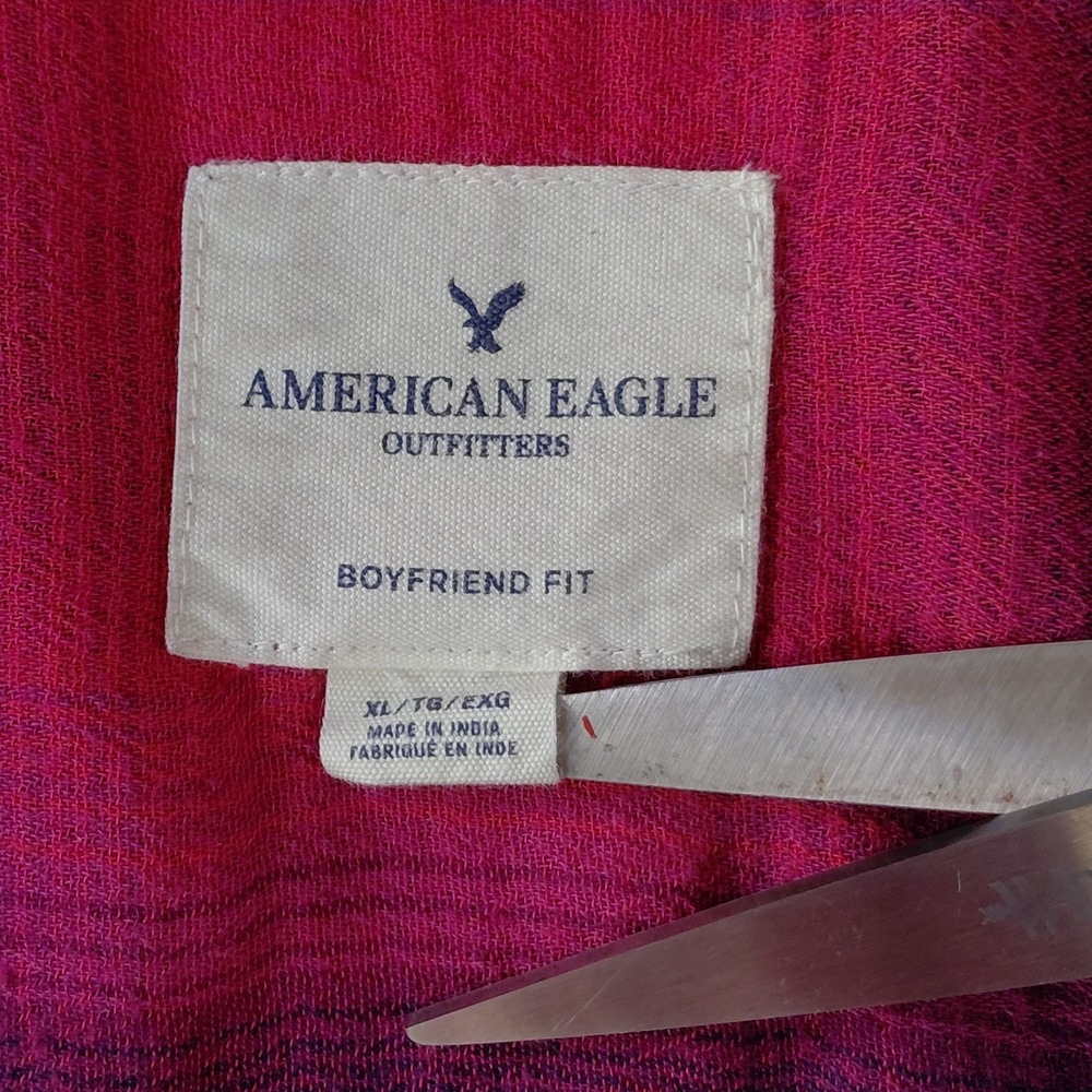 American Eagle Boyfriend Fit Button Up Plaid Shirt Women's XL Red - Picture 3 of 11